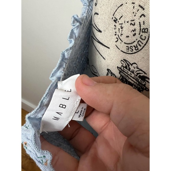 NWOT Mable Light Blue Floral Ruffle hem Wide strap Ruched Crop Top - Picture 5 of 10